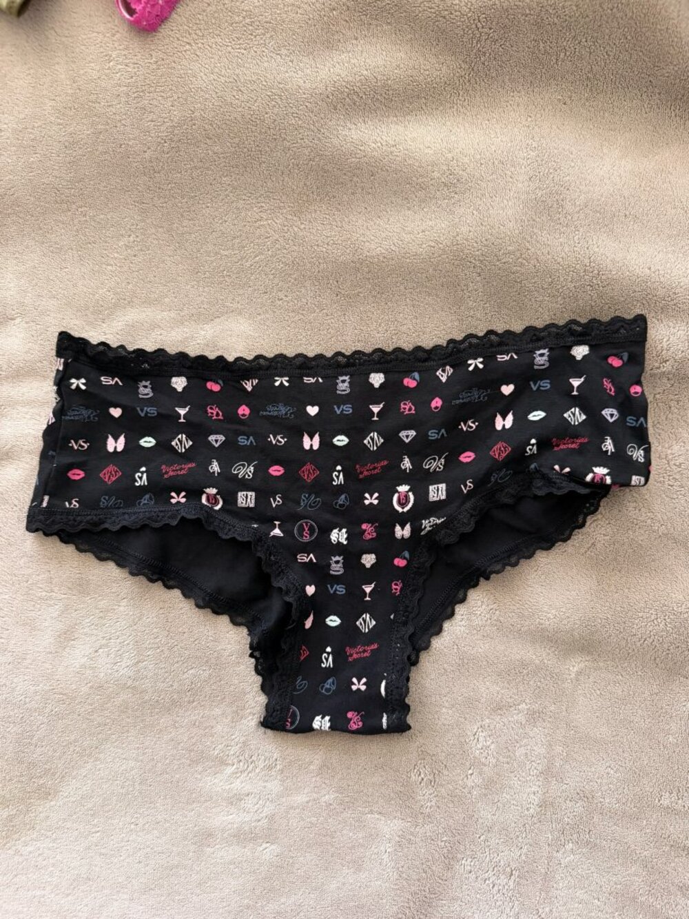 Sexy and Stylish vibrant cotton lace trim bikini/cheeky panties, size M